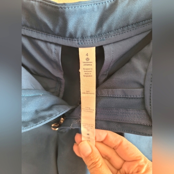 Lululemon, Long Story Short, Poseidon, Size 4 - Picture 14 of 14